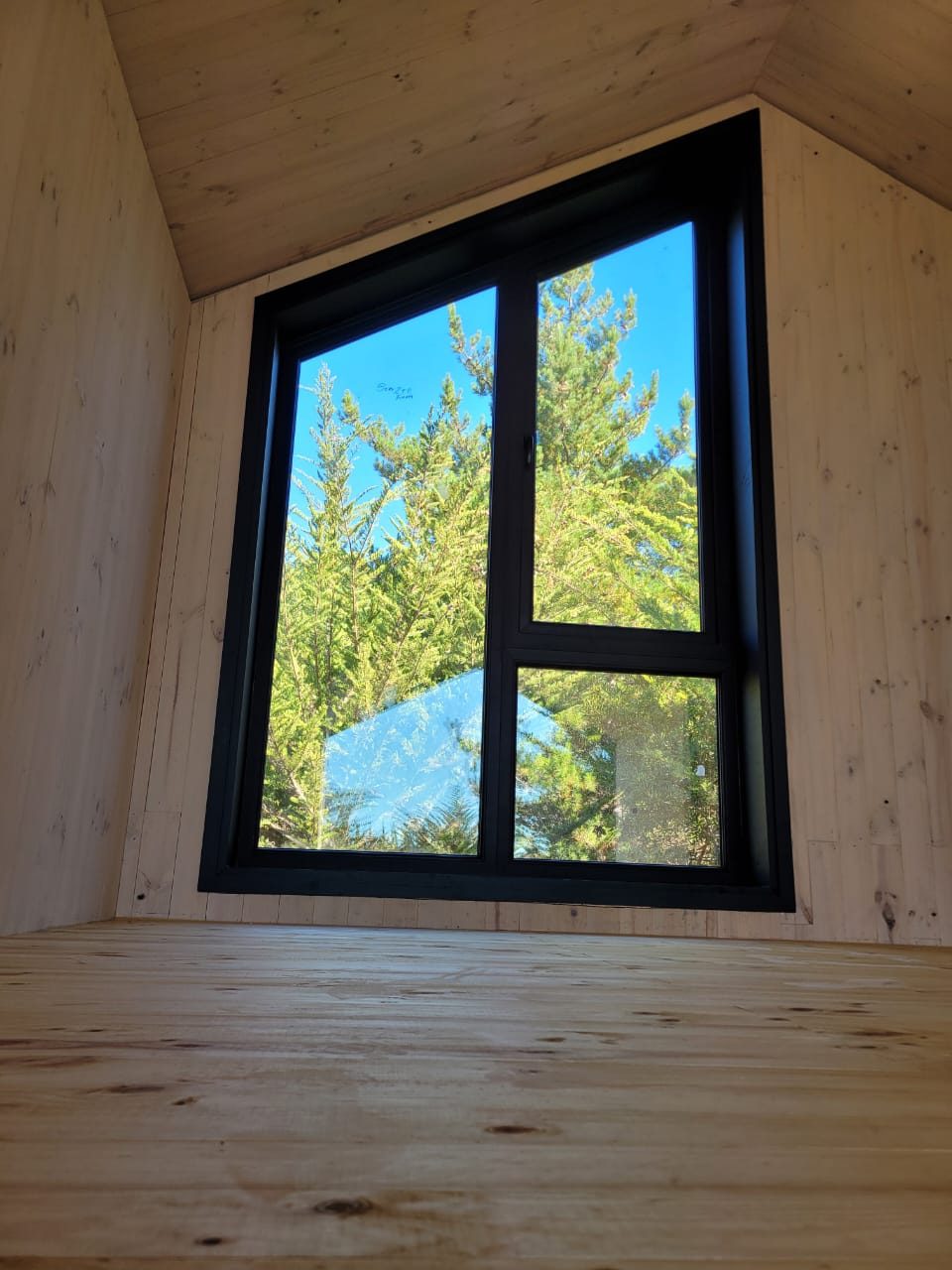 Ventana en altillo